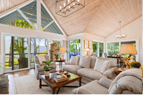Standard cleaning  bungalow 5000-6000 sq ft - Image 4